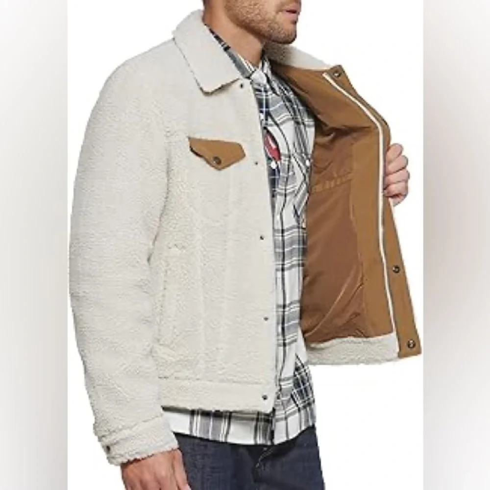 Levi's Men's Sherpa Trucker Jacket - Picture 3 of 13